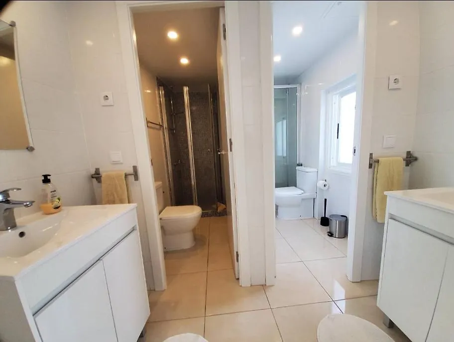 Blife Faro City Life Private Rooms 0*,