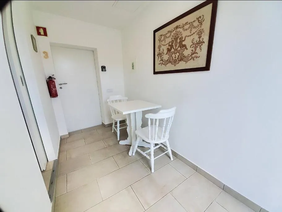 Homestay Blife Faro City Life Private Rooms Portugal