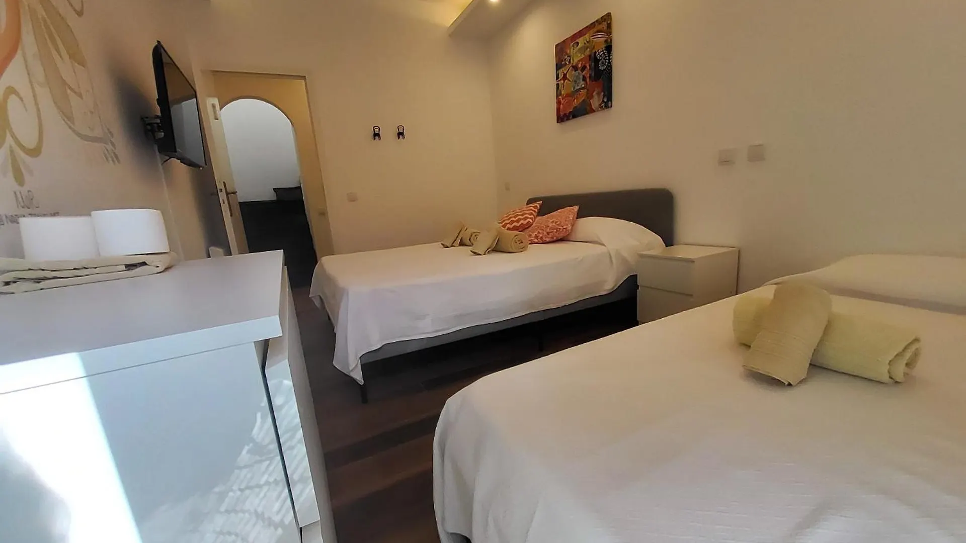 Blife Faro City Life Private Rooms Portugal